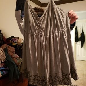 Torrid size 6 tank grey floral tank